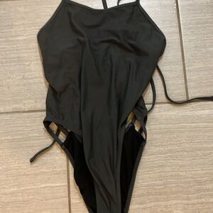 Jolyn tie back bathing suit size 34